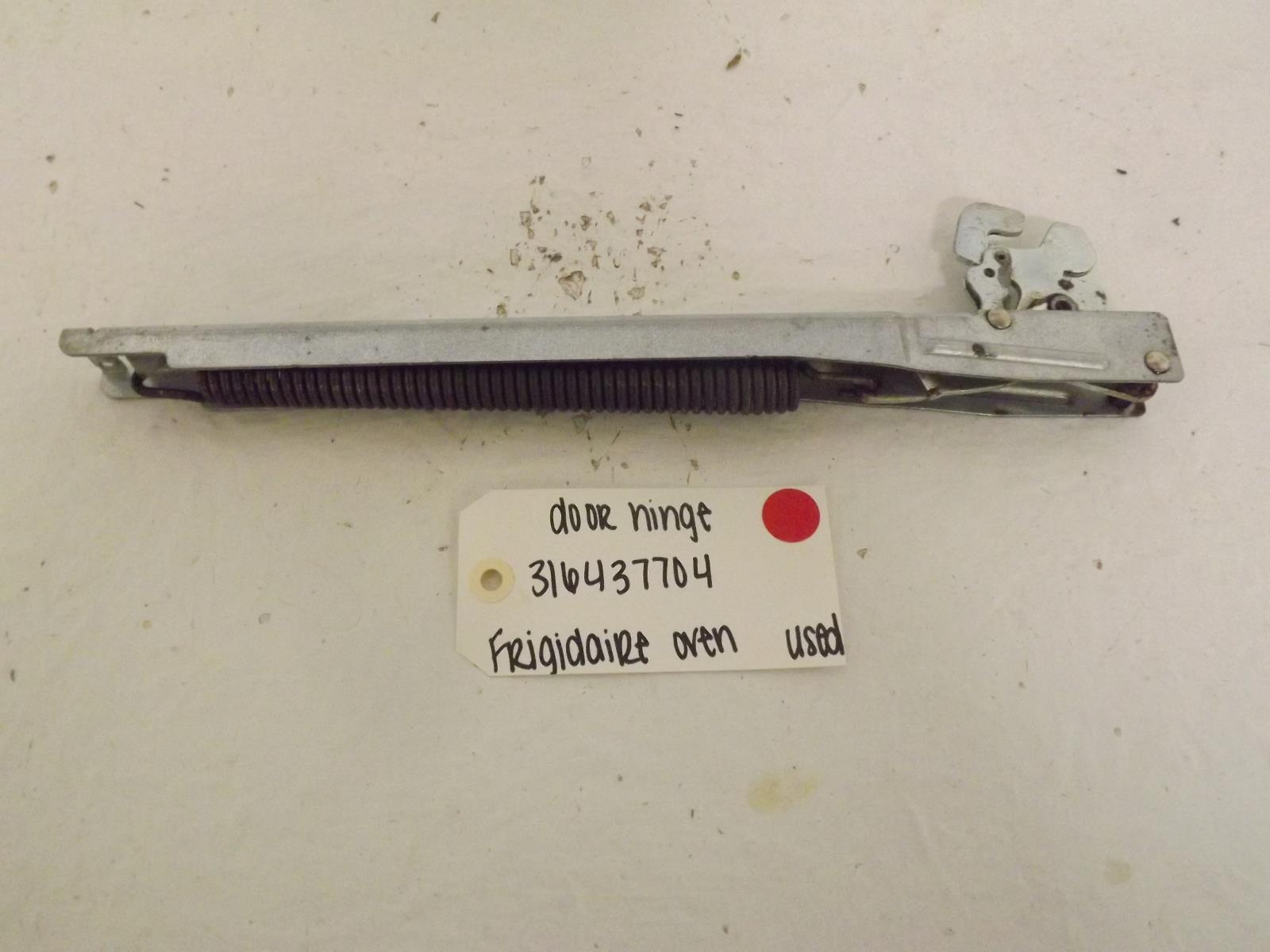 Frigidaire Oven 316437704 Door Hinge Used Frigidaire Oven 316437704 Door Hinge Used